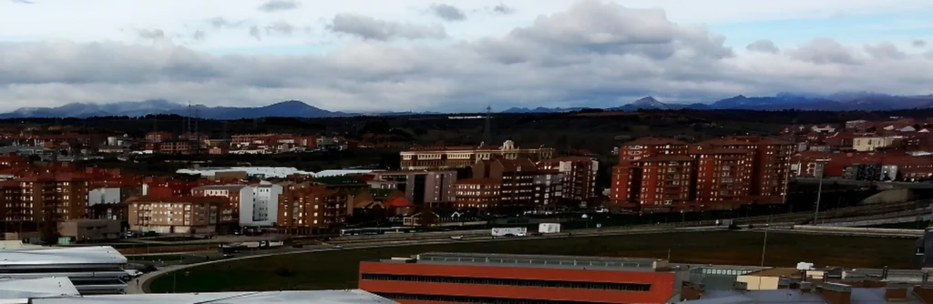 imagen aérea de la ciudad de León